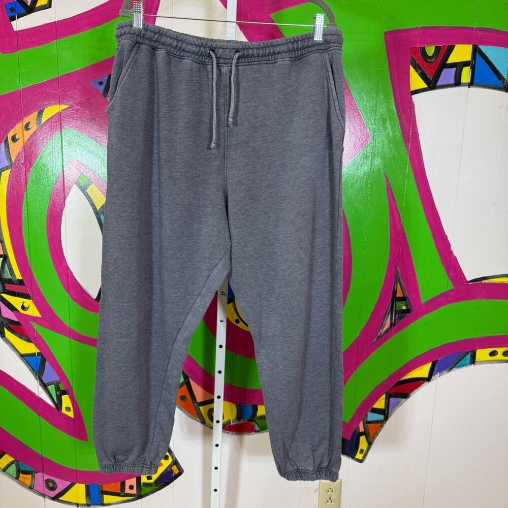 Missguided, Gray Joggers with Elastic Waistband and Tapered Ankles. Size 14.
